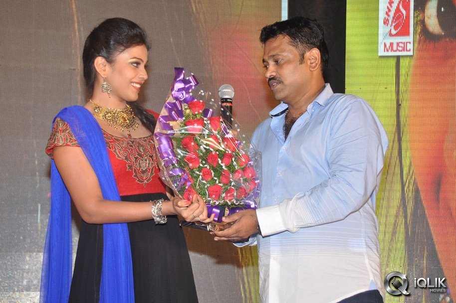 Kiraak-Movie-Audio-Launch